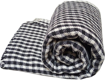 Flamant Checkered Single Throw for  Mild Winter(Poly Cotton, White, Black)