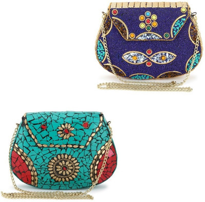 

Voila Party Green, White Clutch
