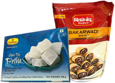 

Mithai4all Diwali Gift Hamper of Agra taj Petha, Bakarwadi with Paper Bag Combo(1 Hamper)