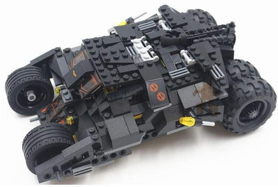 

Happy GiftMart Super Heroes Tumbler Batman Batmobile Building Blocks 325 Pcs Lego Compatible(Black)