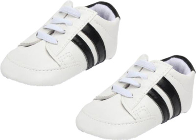 

Kitty Boys Lace Sneakers(White
