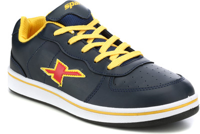 

Sparx SM-212 Outdoor Shoes For Men(Black, Yellow, Navy blue yellow