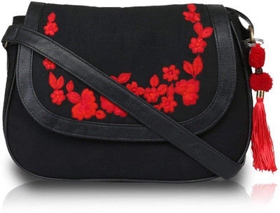 

Pickpocket Girls Casual Black Canvas Sling Bag