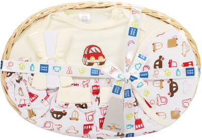 

MeeMee Pampering Gift Set for New Borns (Cream)(Cream)