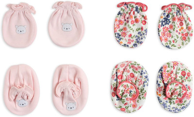 

Pebbles Baby/Infant Cute Printed Mitten & Bootie Combo - Pack of 2(Multicolor)