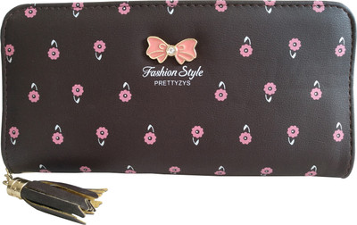 

Fashion Avenue Casual, Formal Brown Clutch