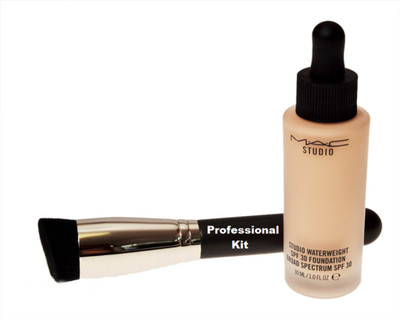 

professional kit Make Up Brush ( In Multi Shape) And Mac Studio Waterweight Foundation(Set of 2)
