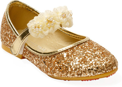 

Little Soles Girls Velcro Ballerinas(Gold