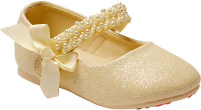 

Little Soles Girls Velcro Ballerinas(Beige