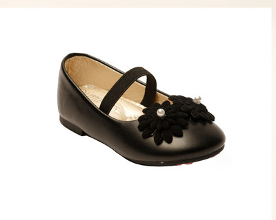 

Little Soles Girls Velcro Ballerinas(Black