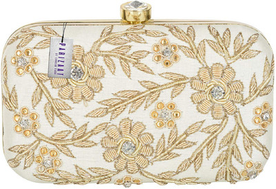 

Parizaat by shadab khan Casual, Party White Clutch