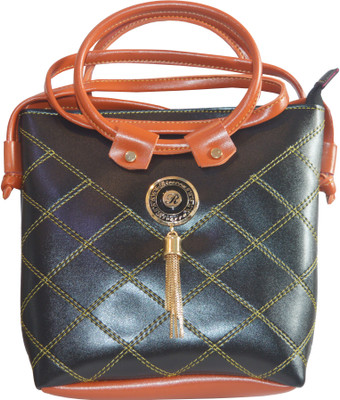 

Freddy's Hand-held Bag(Black)