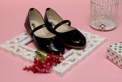 

Little Soles Girls Slip on Ballerinas(Black