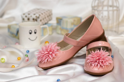

Little Soles Girls Velcro Ballerinas(Pink