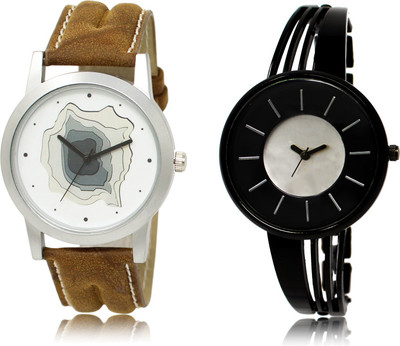 

The Shopoholic New Collection White And Black And Silver Dial Analog Watch For Boys And Girls Casual Watch For Boys Watch - For Men & Women