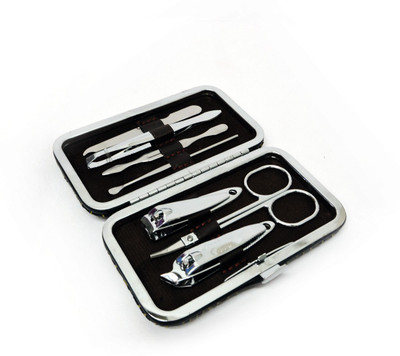 

UMRAI Manicure Pedicure 7 in 1 (Medium) Tools kit(0.2 g, Set of 7)