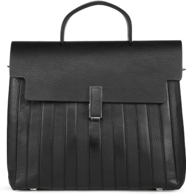 

Da Milano Shoulder Bag(White, Black), Black;white