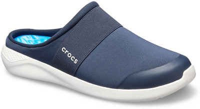 

Crocs Men Black Casual