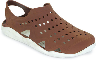 

Appe Men Brown Clogs