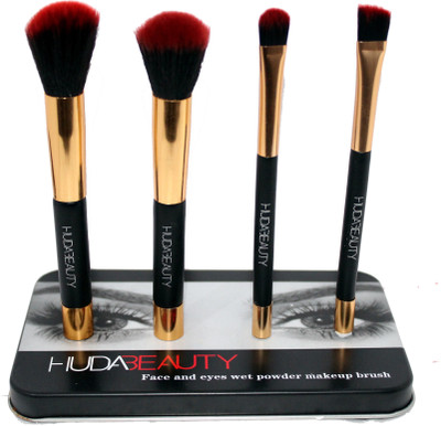 

Huda Beauty Complexion MAGNET Makeup Brush Set(Pack of 4)