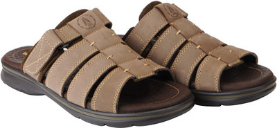 

Hush Puppies Men Camel Flats