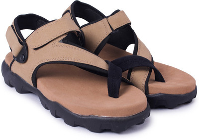 

Floxtar Men Tan Flats