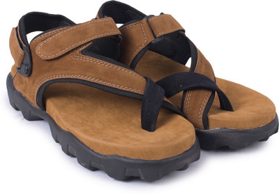

Floxtar Men Brown Flats