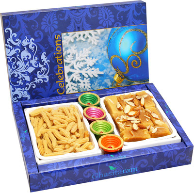 

Ghasitaram Gifts Mithai hampers- Mysore Pak, Chakli and a Set of 6 Diyas Combo(8)