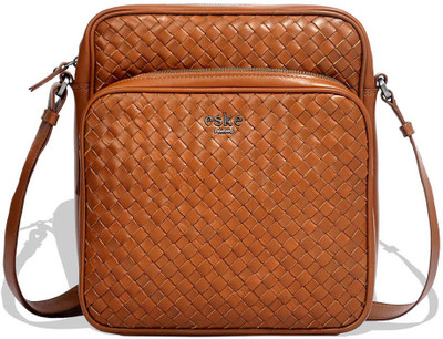

Eske Sling Bag(Tan)