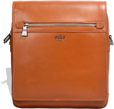 

Eske Messenger Bag(Tan)