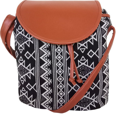 

Meraki Sasha Hobo(Black)