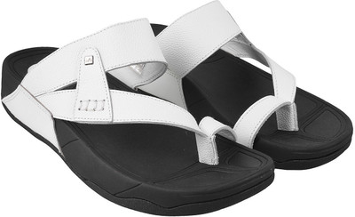 

Metro Men 16,White Flats
