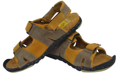 

Strive Men Tan Sports Sandals