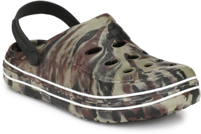 

Fashion Tree Men Green Clogs