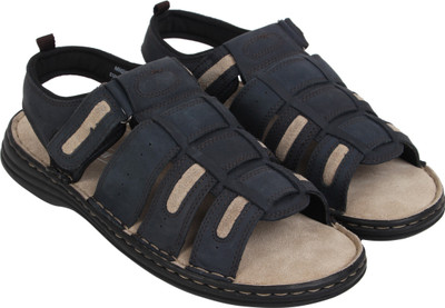 

Unorthodox Men Navy Casual