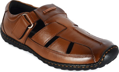 

Bacca Bucci Men Tan Casual