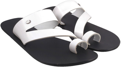 

Metro Men 16,White Flats