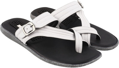 

Mochi Men 16,White Flats
