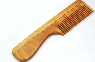 

TORA CREATION NEEM WOOD COMB 7042