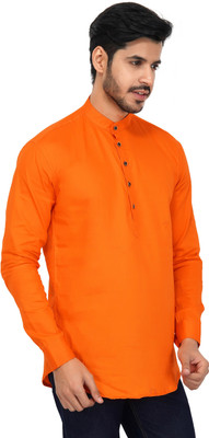 U TURN Men Solid Straight Kurta(Orange)
