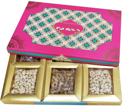 

Ivory Gift Pack of Cashew Assorted Nuts, Almonds, Pistachios, Raisins(600 g, Box)
