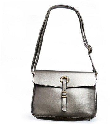 

Vorra Fashion Shoulder Bag(Black)