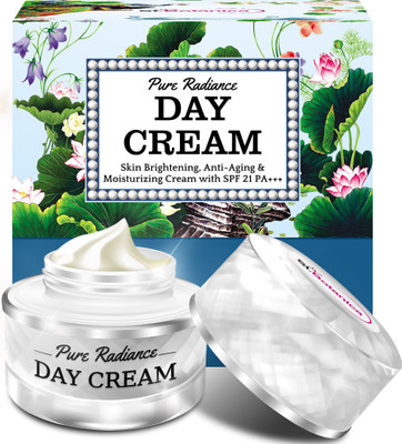

StBotanica Pure Radiance Day Face Cream - Skin Brightening, Anti Aging Moisturizing Cream With SPF 21 PA+++, (With Vitamin C, Retinol, Hyaluronic acid, Collagen)(50 g)