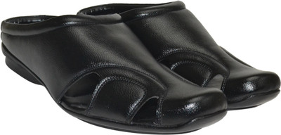 

Human Steps Men Black Clogs