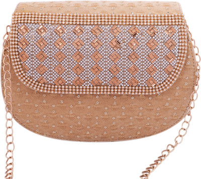 

DN Enterprises Women Casual Beige Synthetic Fabric Sling Bag