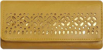 

Bloomtail Casual, Formal, Sports, Party Yellow Clutch