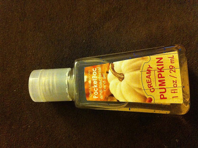 

Bath & Body Works Anti-Bacterial Hand Gel PocketBac Creamy Pumpkin(29 ml, Bottle)