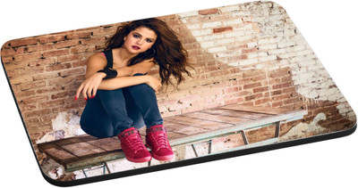 

ANNI69 Selena Gomez Mousepad(Multicolor)