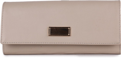 

Deniza Casual, Party Beige Clutch