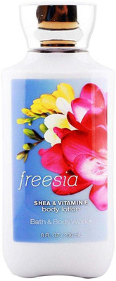 

Bath & Body Works Shea & Vitamin E Lotion Freesia(236 g)
